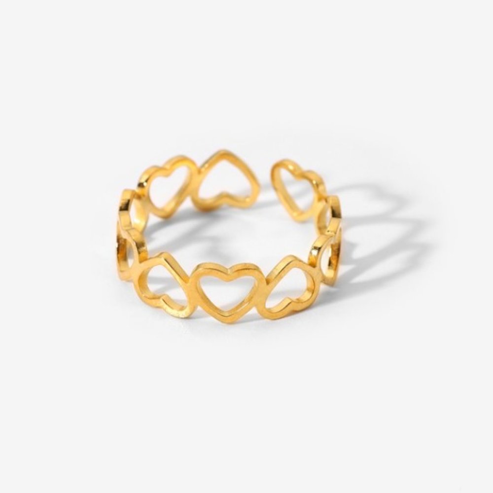 NEW!! 18k Gold Plated Stainless Steel Geometric Heart Ring - Picture 1 of 2